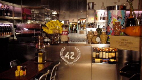 Ringo's Interior Is this a gastronomic temple?