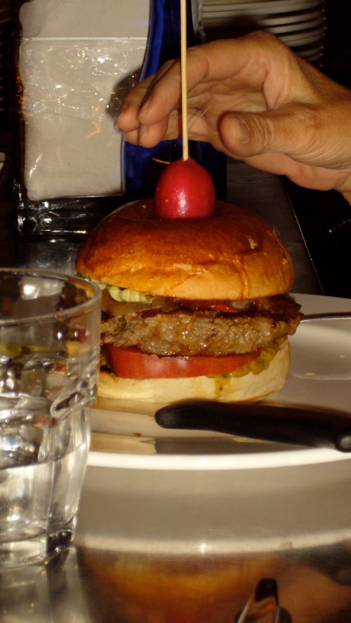 Ringo's Burger 3 And a radish on top makes it perfect...